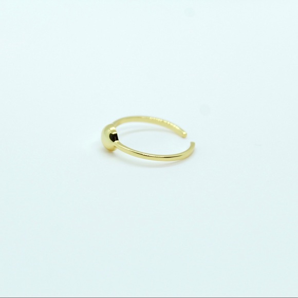 Single Bead Ring - Picture 2 of 7